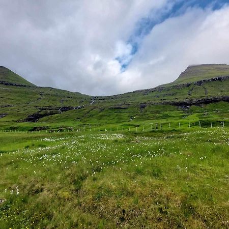 Fjord Guesthouse Funningsfjordur 외부 사진