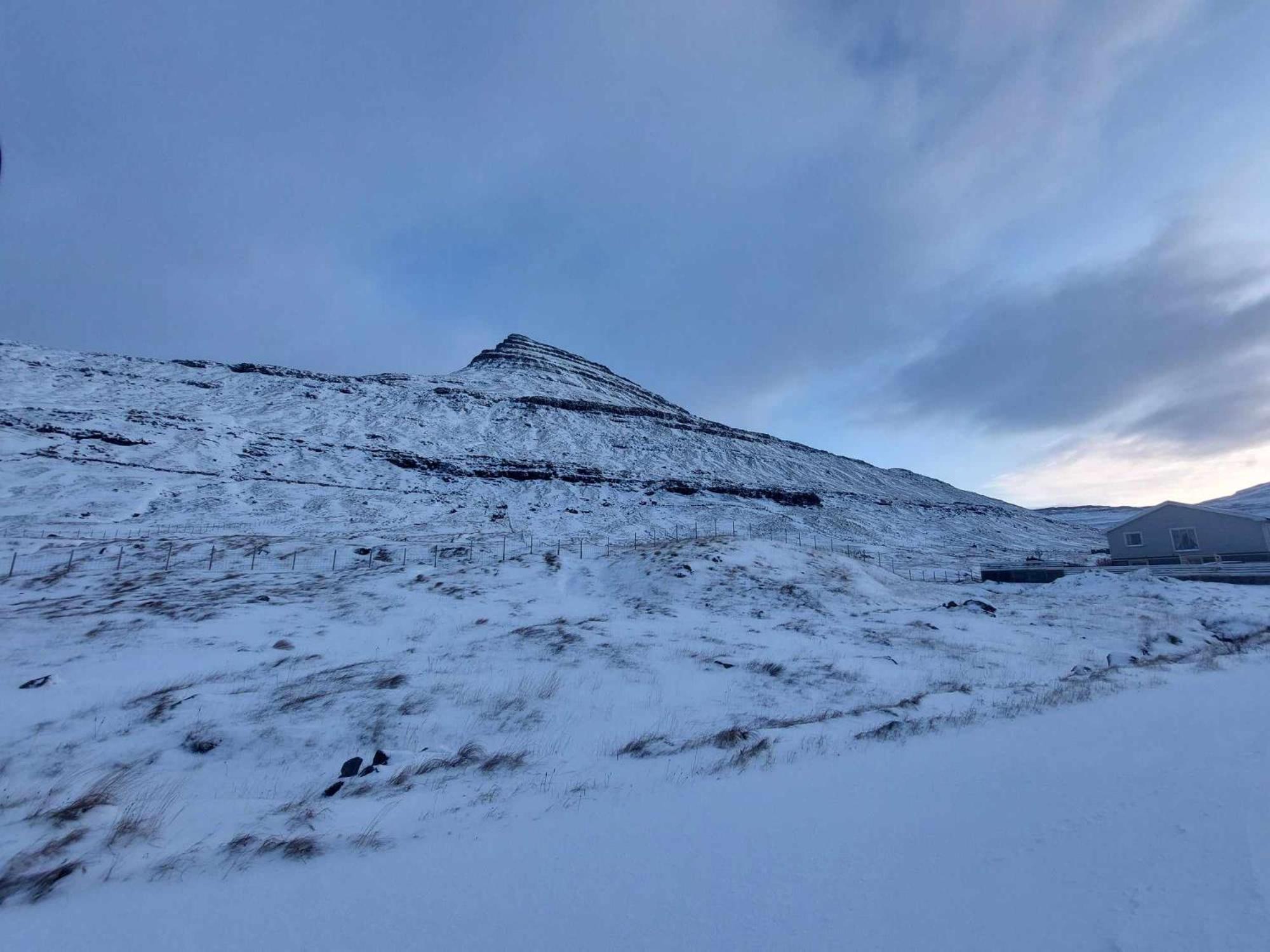 Fjord Guesthouse Funningsfjordur 외부 사진