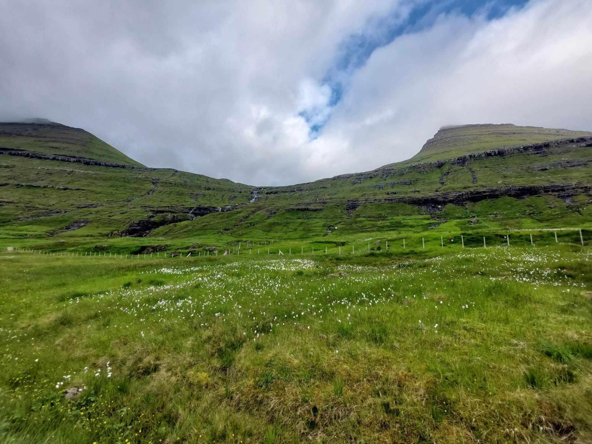 Fjord Guesthouse Funningsfjordur 외부 사진